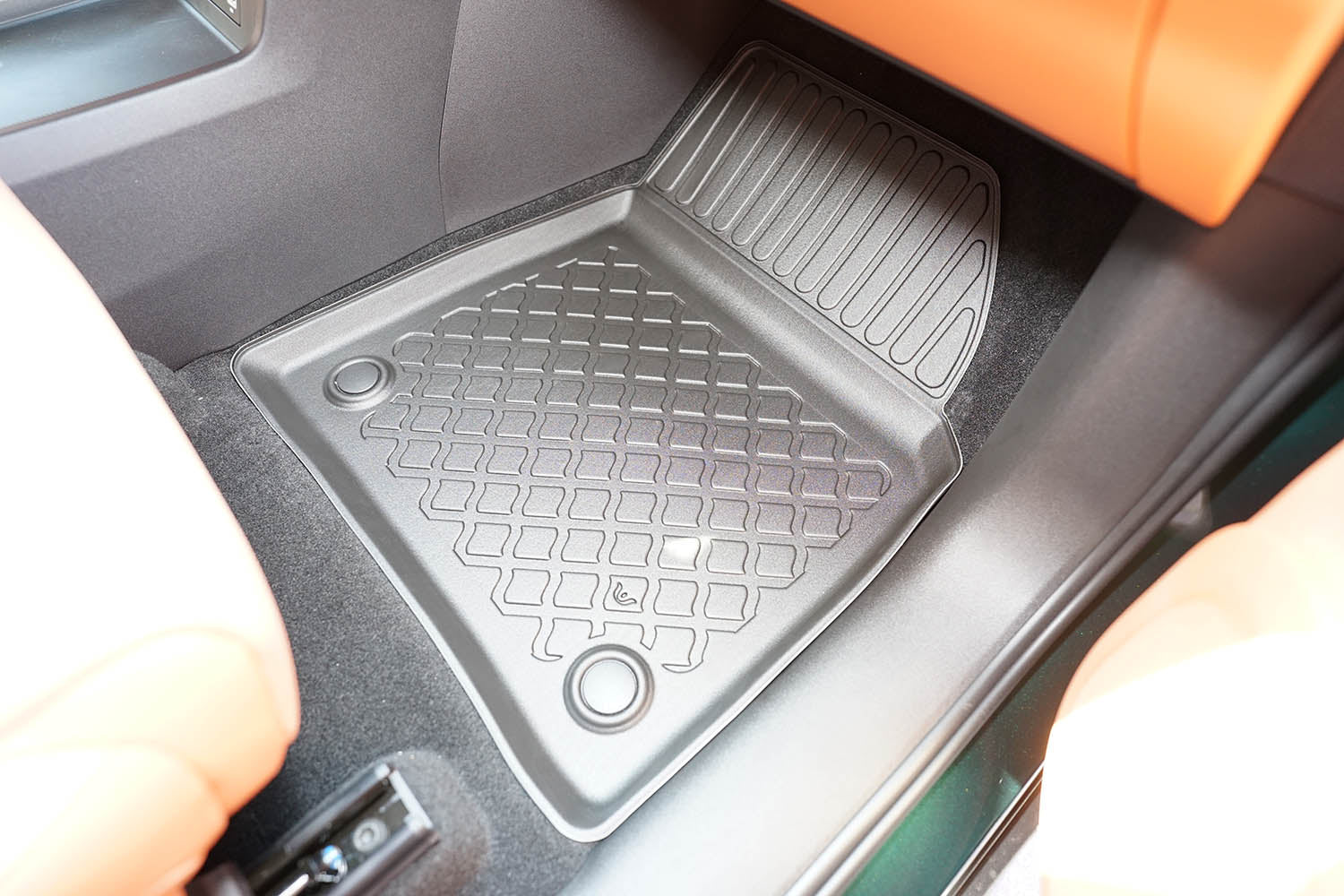 Covorase auto tip tavita Leapmotor C10 REEV (Hybrid) fabricatie 03.2025 - prezent, caroserie suv #1 - Auto Alorria