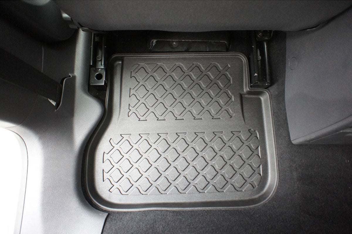 Covorase auto tip tavita Volkswagen Caddy Maxi fabricatie 2004 - 10.2020, caroserie van, 5 locuri #1