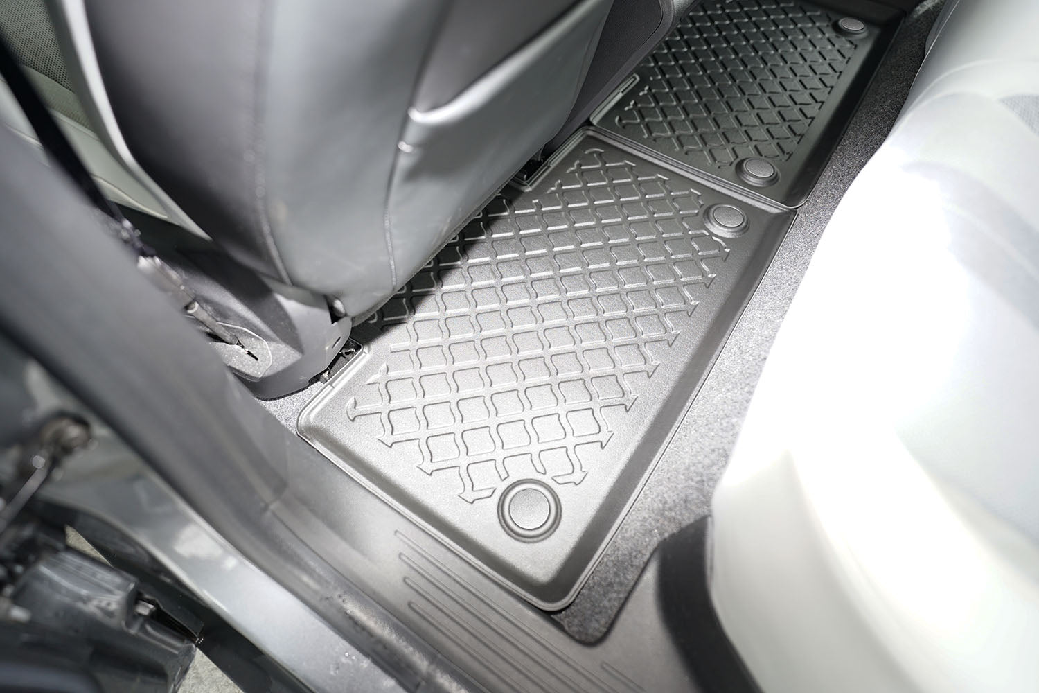 Covorase auto tip tavita Renault Scenic V E-Tech EV fabricatie 03.2024 - prezent, caroserie suv #1 - Auto Alorria