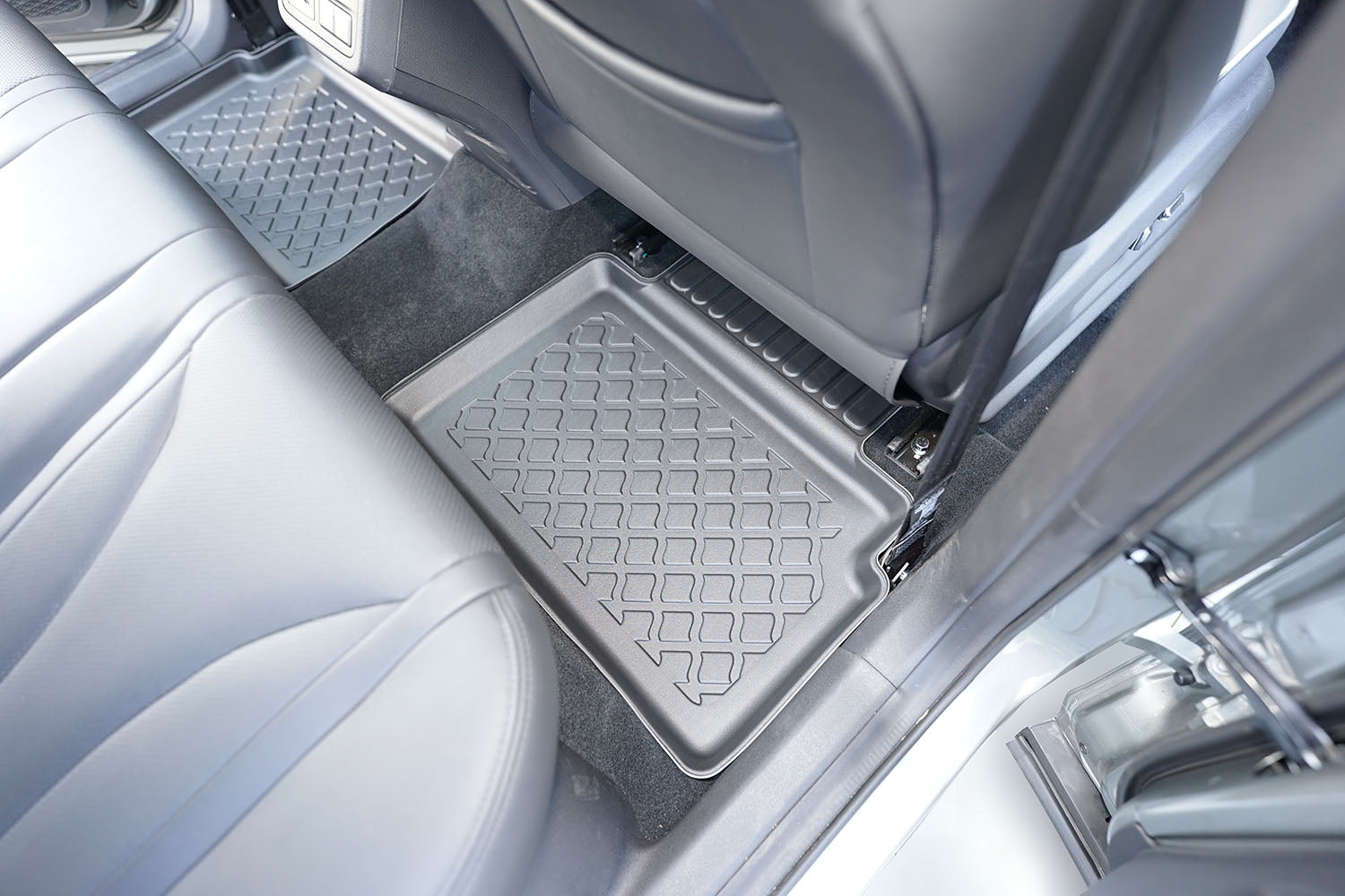 Covorase auto tip tavita Omoda 5 fabricatie 04.2024 - prezent, caroserie suv, nu corespunde pentru electric #1 - Auto Alorria