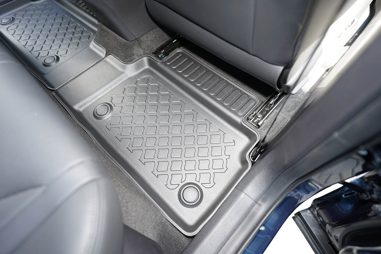 Covorase auto tip tavita Omoda E5 fabricatie 02.2024 - prezent, caroserie suv #1 - Auto Alorria