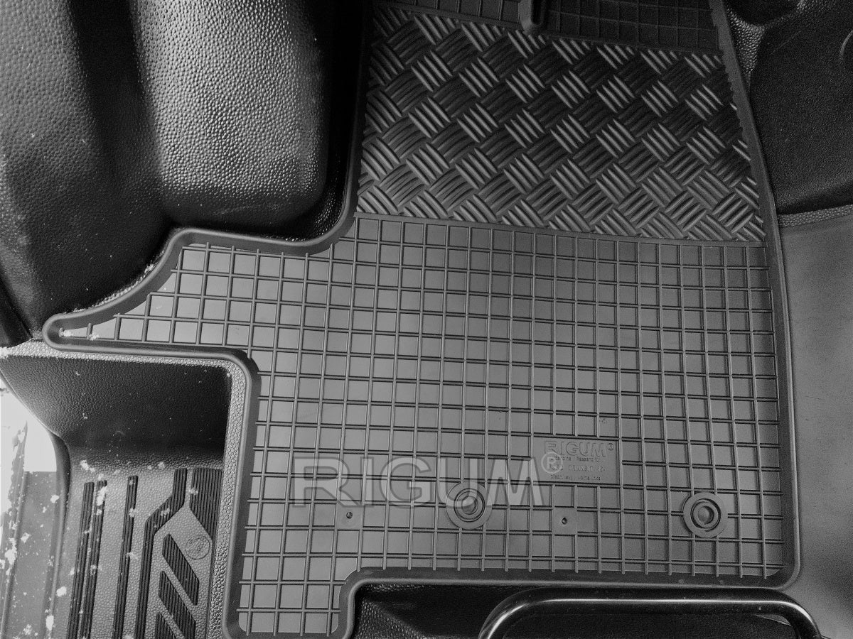 Covorase auto Ford Transit, an fabricatie 2020 - prezent, caroserie van 3 locuri | 903409