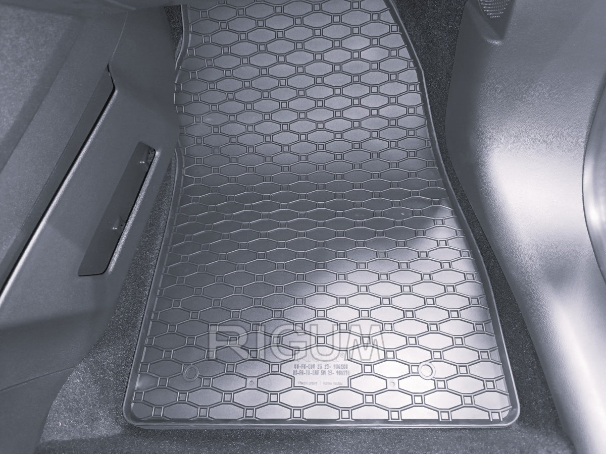 Covorase auto Ford Transit IV Facelift fabricatie 2023 - prezent, caroserie van, 2 locuri #1