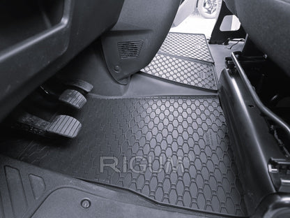 Covorase auto Renault Master IV fabricatie 10.2024 - prezent, caroserie van, 3 locuri #1