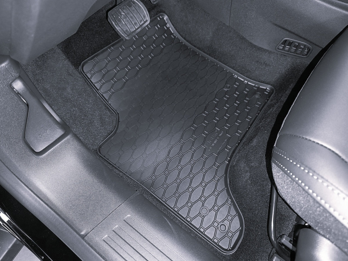 Covorase auto Jeep Avenger e-Hybrid fabricatie 11.2023 - prezent, caroserie suv #1 - Auto Alorria
