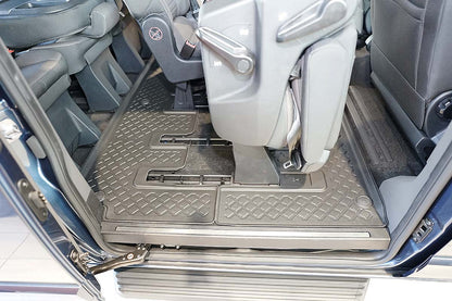 Covorase auto tip tavita Ford Tourneo Custom, an fabricatie 01.2013 - 2018, caroserie van ampatament l1 si l2, cutie manuala si automata, rand 3 | 693145