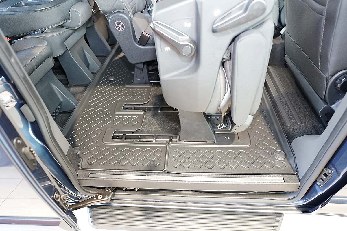 Covorase auto tip tavita Ford Tourneo Custom Facelift, an fabricatie 02.2018 - prezent, caroserie van ampatament l1 si l2, cutie manuala si automata, rand 3 | 693145