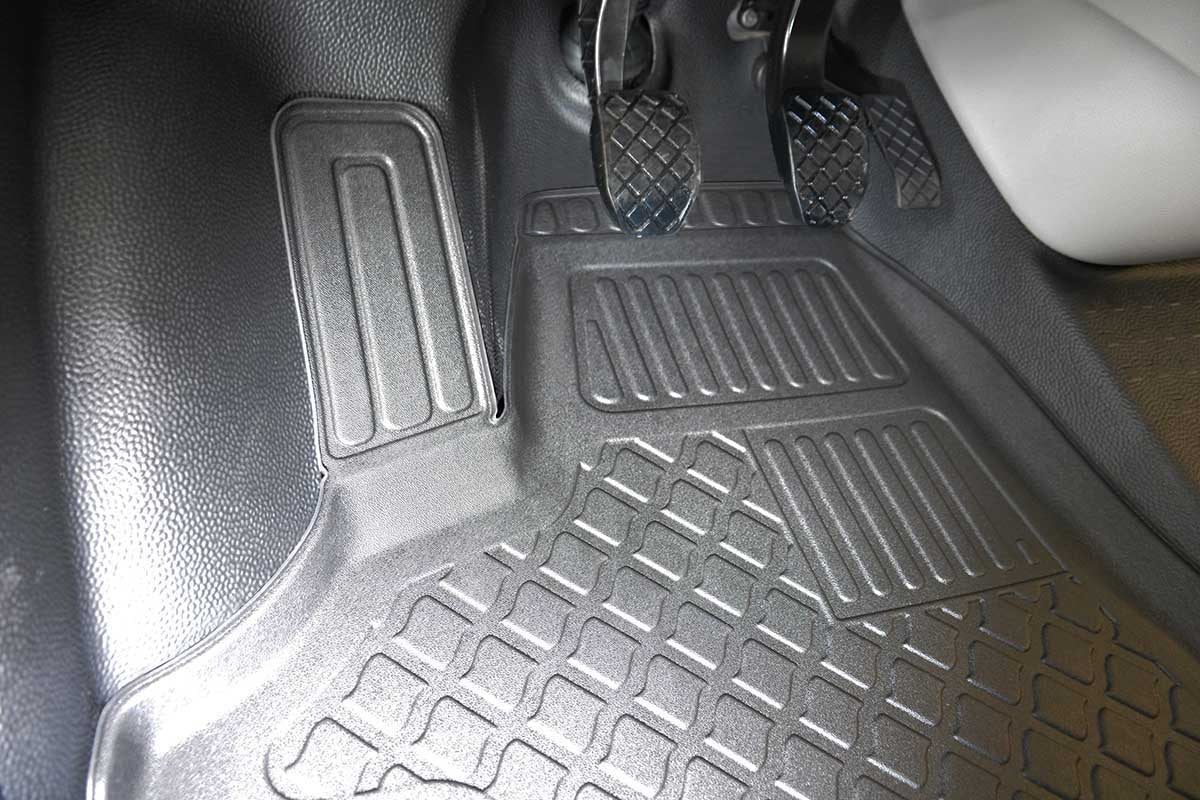 Covorase auto tip tavita Volkswagen T5 Caravelle, an fabricatie 2003 - 05.2015, caroserie van ampatament l1 si l2 | 653105