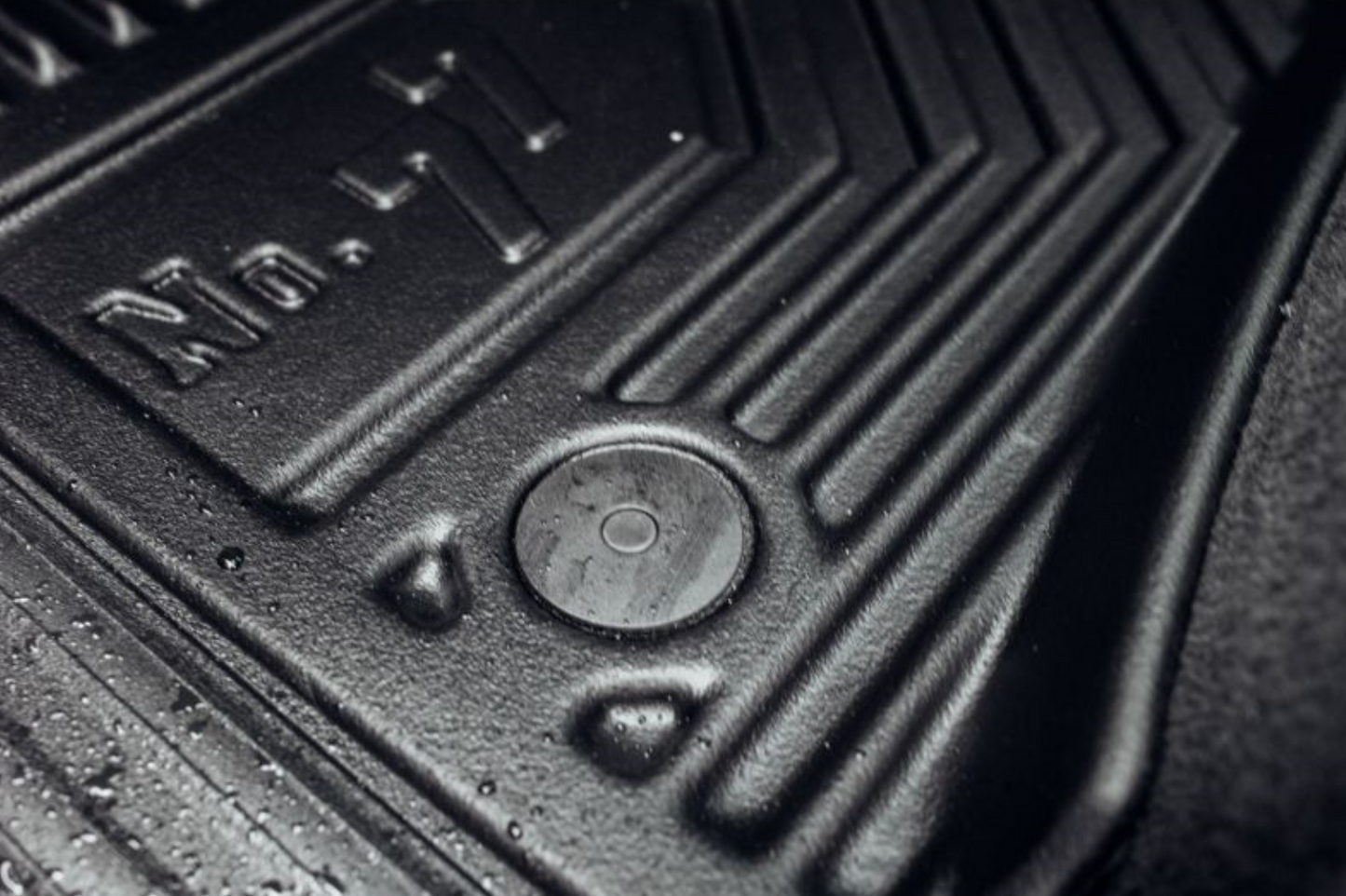 Covorase auto tip tavita Porsche Taycan electric, an fabricatie 01.2020 - prezent, caroserie coupe | 77427297