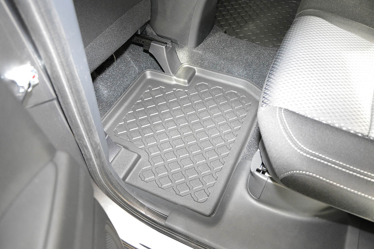 Covorase auto tip tavita Mitsubishi Outlander III, an fabricatie 09.2012 - prezent, caroserie suv nu corespunde pentru hybrid, fara rand 3 | 602899