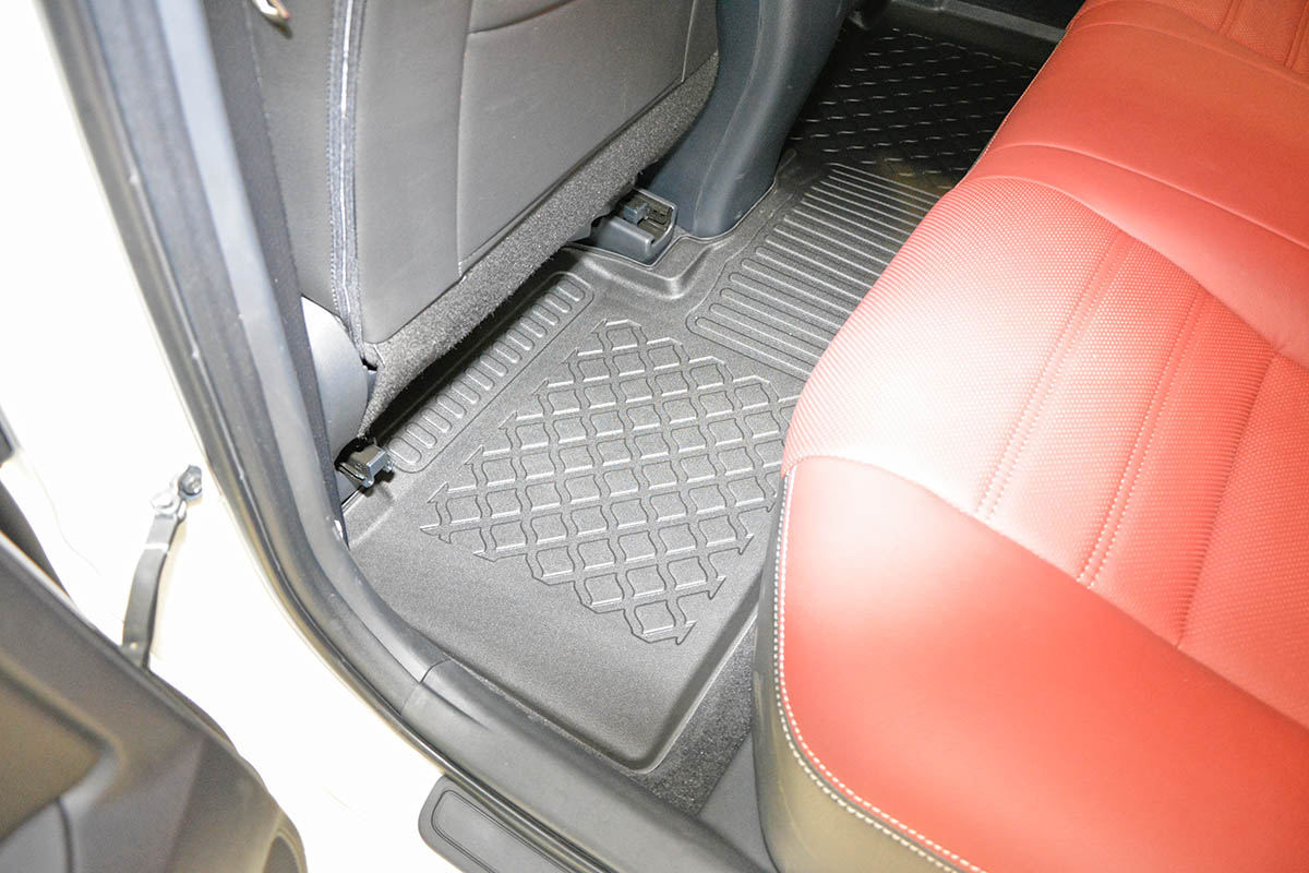 Covorase auto tip tavita Toyota Avensis III, an fabricatie 01.2009 - 08.2018, caroserie combi | 602768