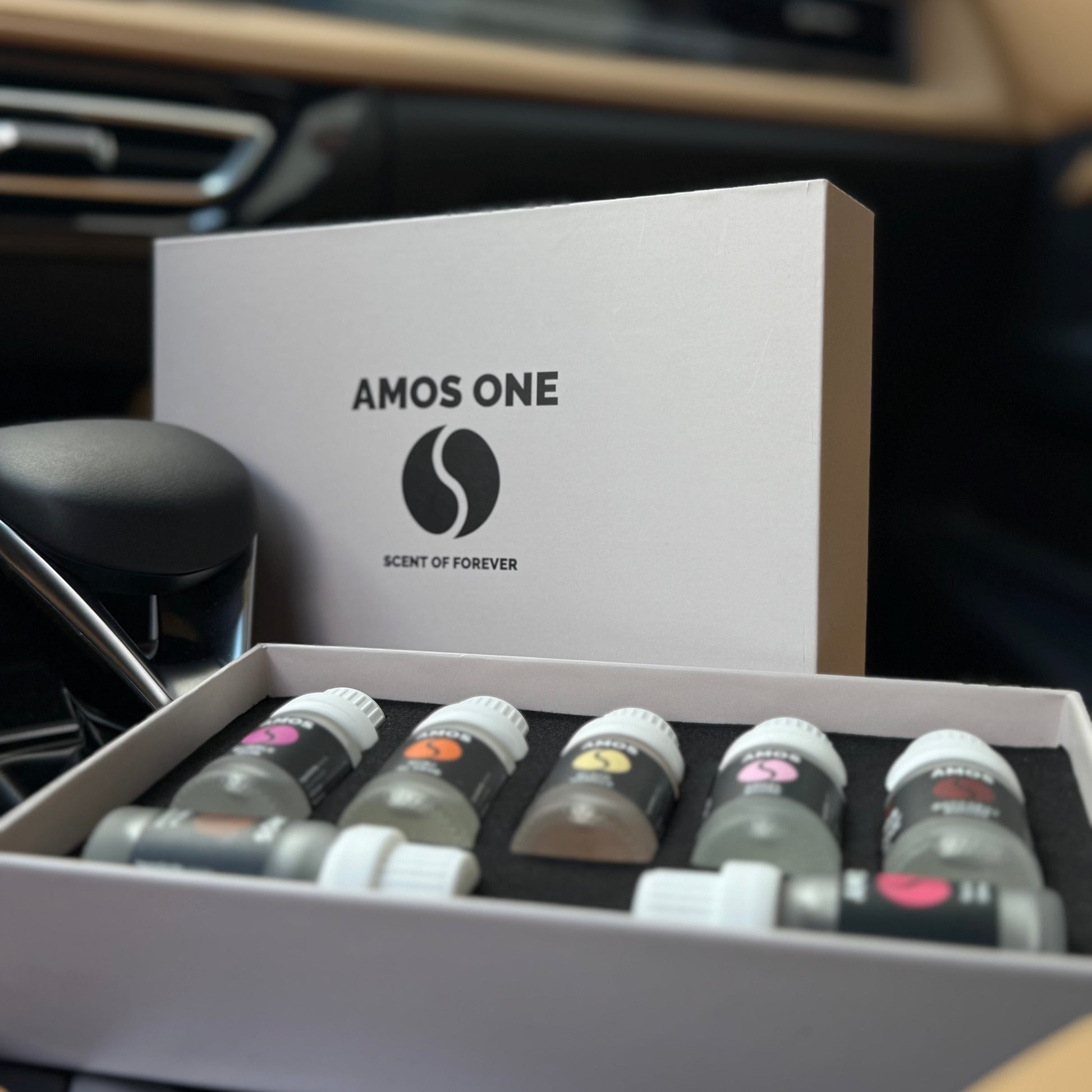 Amos One White - set 7 parfumuri de rezervă - Auto Alorria